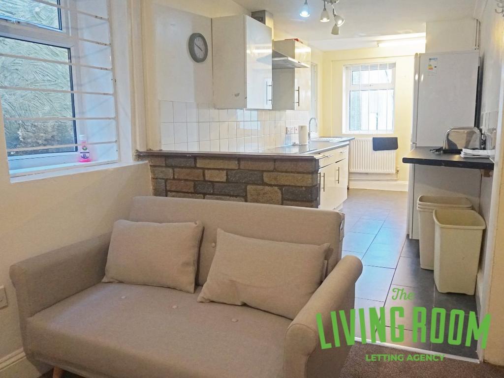 Lounge 5