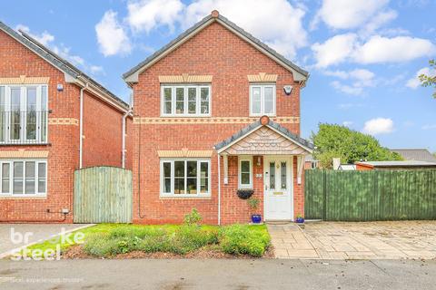 3 bedroom detached house for sale - Leyland Avenue, Hindley, Wigan