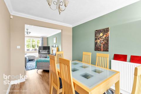 3 bedroom detached house for sale, Leyland Avenue, Hindley, Wigan