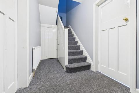 3 bedroom semi-detached house for sale, Melbourne Avenue, Bridlington