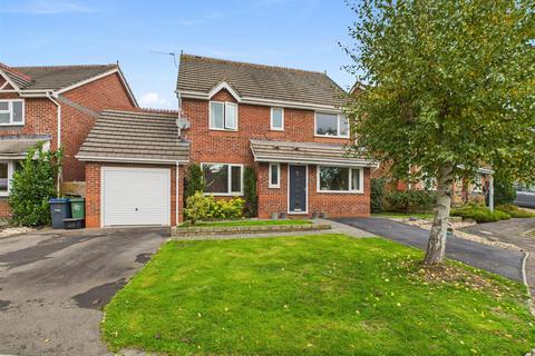 4 bedroom detached house for sale, Moss Mead, Chippenham SN14
