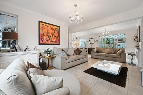 4 bedroom semi-detached house for sale, Noel Road, Acton