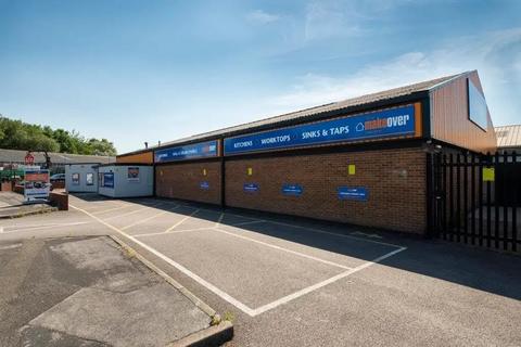 Industrial development to rent, Stanley Green Business Park, Earl Rd Cheadle SK8 6QS