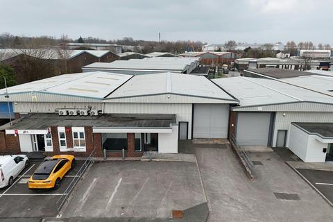 Warehouse to rent, Haydock Industrial Estate, Haydock Lane Ln Haydock WA11 9XG