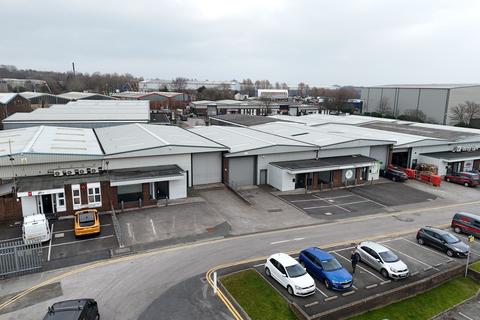 Warehouse to rent, Haydock Industrial Estate, Haydock Lane Ln Haydock WA11 9XG