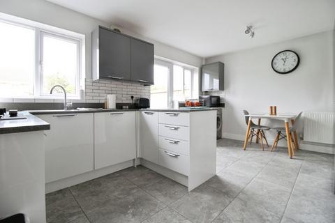 undefined, Winlaw Close, Shaw, SN5