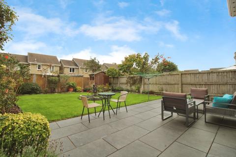 undefined, Winlaw Close, Shaw, SN5