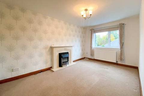 2 bedroom flat for sale, Marsh Gardens, Holmfirth HD9