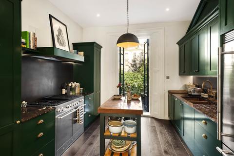 undefined, Cornwall Crescent, London W11