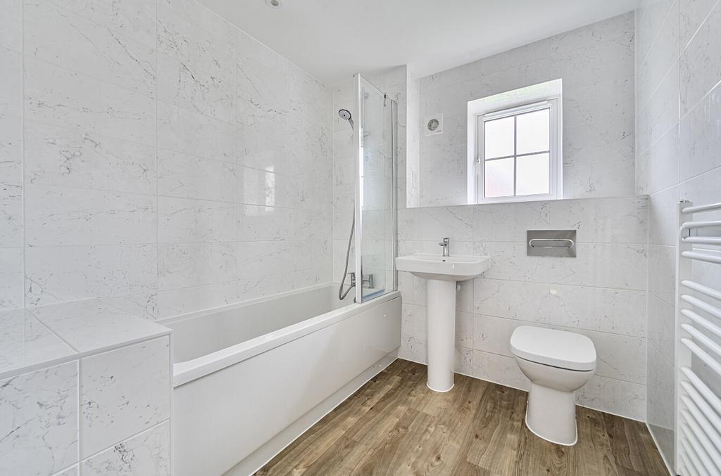 1361734-21-68e8f2...