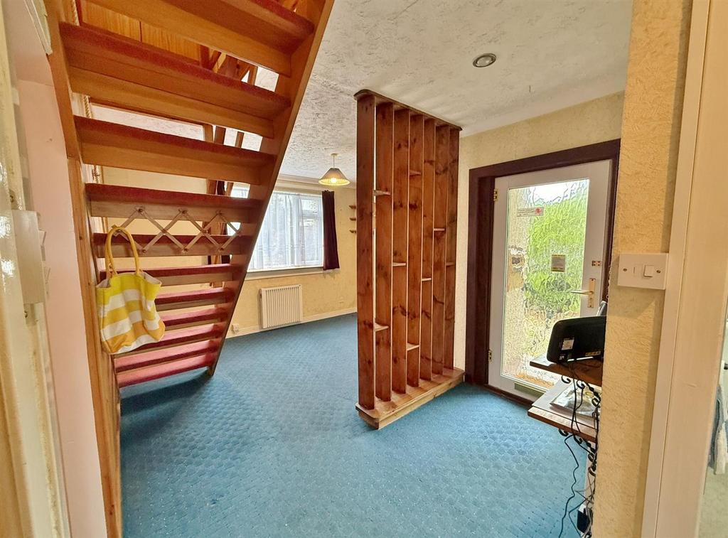 Entrance hallway and study area