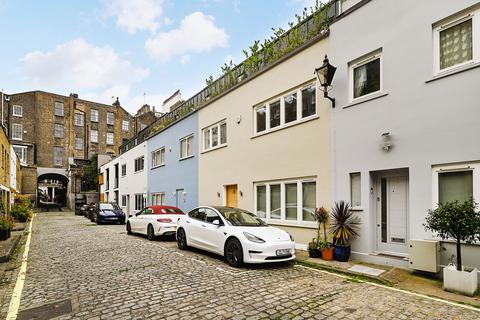 5 bedroom mews for sale, Gloucester Mews West, London W2