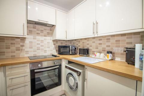 1 bedroom flat for sale, Christyne Court,  Stakes Road, Waterlooville, PO7 5XT