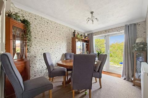 4 bedroom detached house for sale, Cheviot Close, Trowbridge BA14