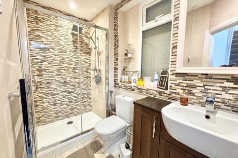 undefined, Caversham Avenue, Cheam, SM3