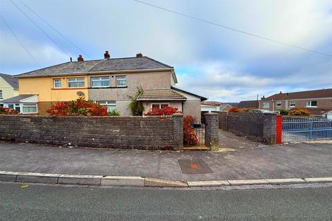 Heol Gwrangfryn, Aberdare CF44