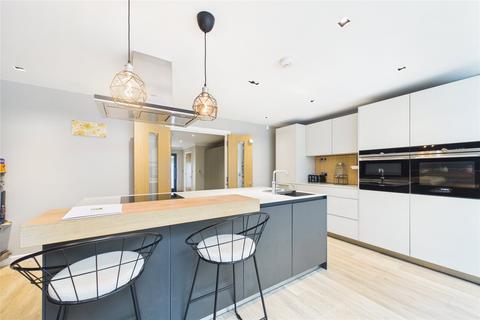 undefined, Bardeen Place, Bracknell, Berkshire, RG12