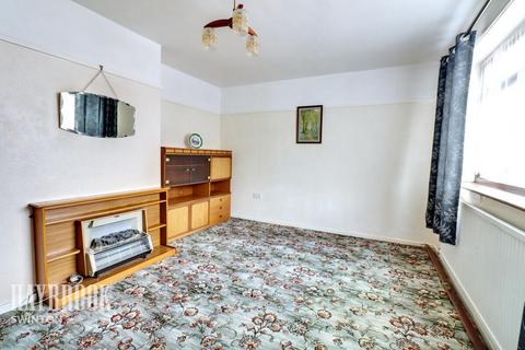3 bedroom semi-detached house for sale, Rig Drive, Mexborough