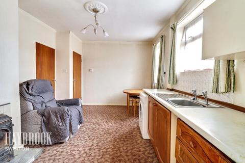 3 bedroom semi-detached house for sale, Rig Drive, Mexborough