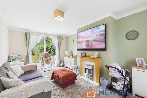 3 bedroom semi-detached house for sale, Hollemeadow Avenue, Blakenall Heath, WS3