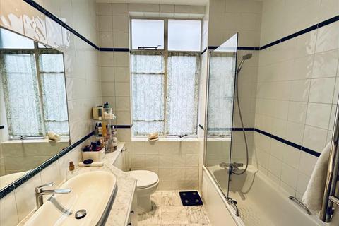 1 bedroom apartment to rent, London W14