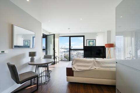 undefined, Avalon Point, 1 Silvocea Way, E14