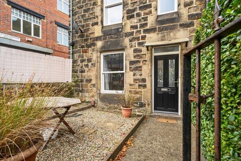 3 bedroom terraced house for sale, Commercial Street, Harrogate, HG1