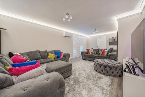 undefined, Witham Close, Bedford