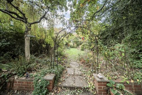 undefined, Lyonsdown Road, New Barnet, Barnet, EN5