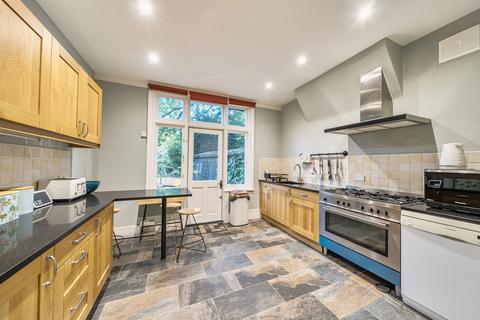 undefined, Lyonsdown Road, New Barnet, Barnet, EN5