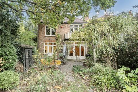4 bedroom semi-detached house for sale, Lyonsdown Road, New Barnet, Barnet, EN5