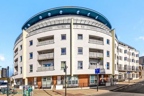 2 bedroom apartment for sale, Royal View, Brighton BN2