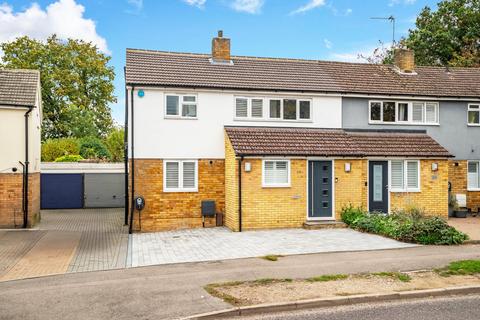 57 Barnfield Road, St Albans, AL4 9UD