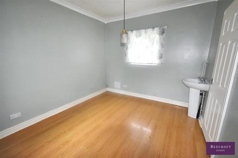 3 bedroom semi-detached house for sale, Manor Crescent, Grimethorpe, Barnsley
