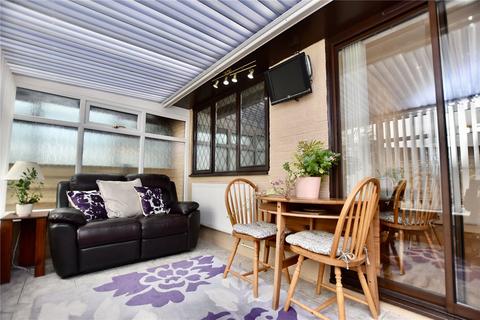 undefined, Duchess Park Close, Shaw, Oldham, Greater Manchester, OL2