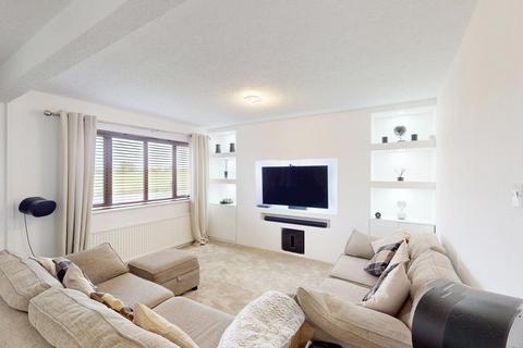 3 bedroom semi-detached house for sale, Wingates Lane, Westhoughton, BL5