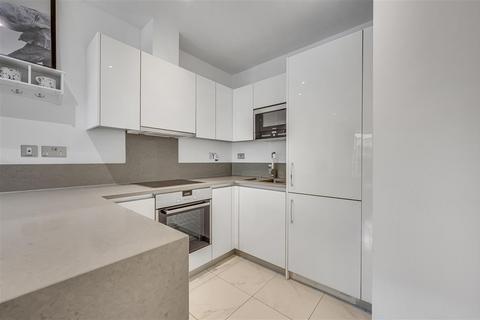 2 bedroom flat for sale, Longfield Avenue, London W5