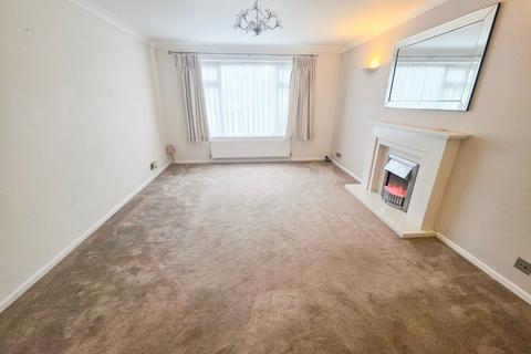 4 bedroom detached house to rent, Countess Close, Wimborne, BH21