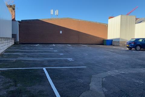Parking to rent, SECURE PARKING AVAILABLE - WITHIN 15 MINUTE WALK TO HEART OF THE BUSINESS DISTRICT