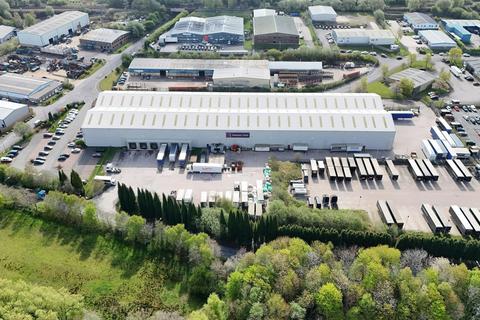 Distribution warehouse to rent, 3 Bolton Ave Accrington BB5 6NJ