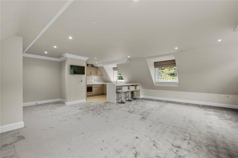 undefined, Lakewood, Portsmouth Road, Esher, Surrey, KT10