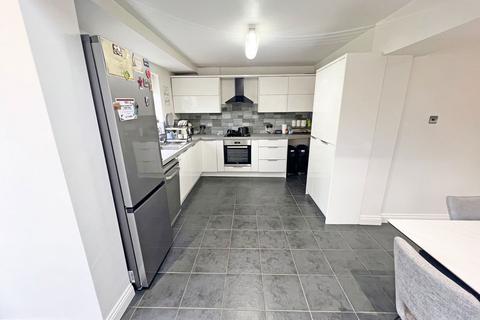 4 bedroom detached house for sale, Highfield Crescent, Wigston, Leicestershire, LE18 1NL