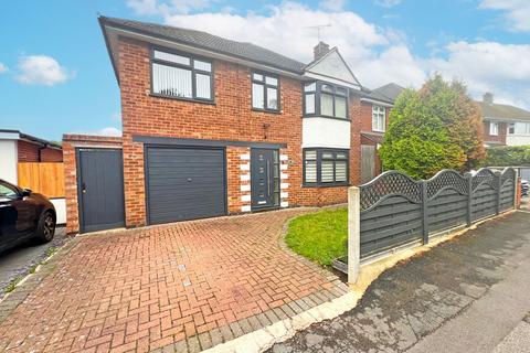 4 bedroom detached house for sale, Highfield Crescent, Wigston, Leicestershire, LE18 1NL
