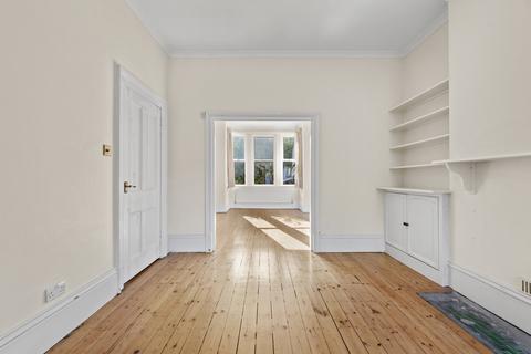5 bedroom house to rent, Barrington Road, London N8