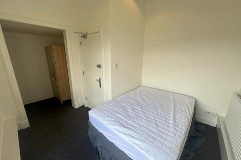 undefined, Lauriston Place, Tollcross, Edinburgh, EH3