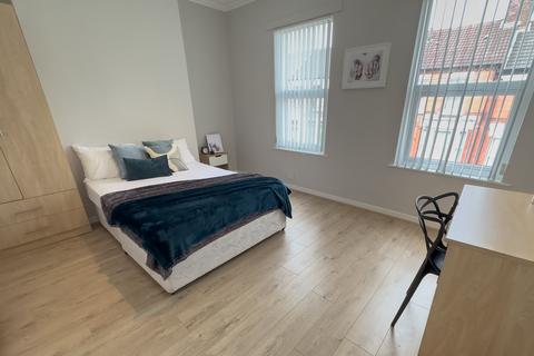 undefined, Mansell Road, L6 6AY,