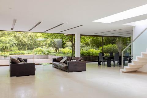undefined, Elm Walk, London, NW3