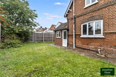 undefined, High Street, Stevenage SG2