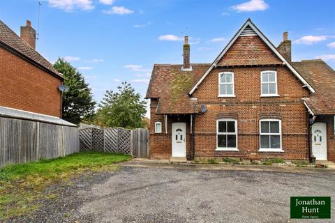 undefined, High Street, Stevenage SG2