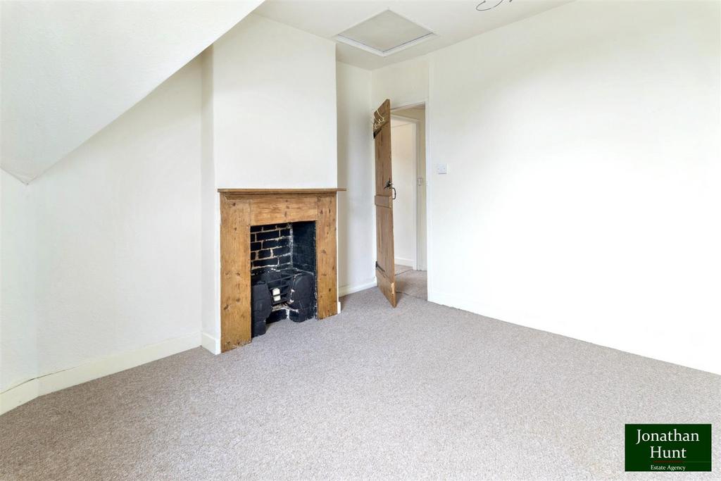 Principal bedroom